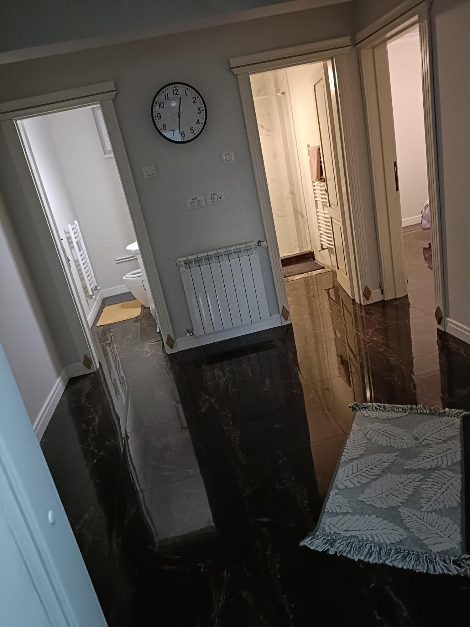 Residence Manu Targu Neamt Luaran gambar