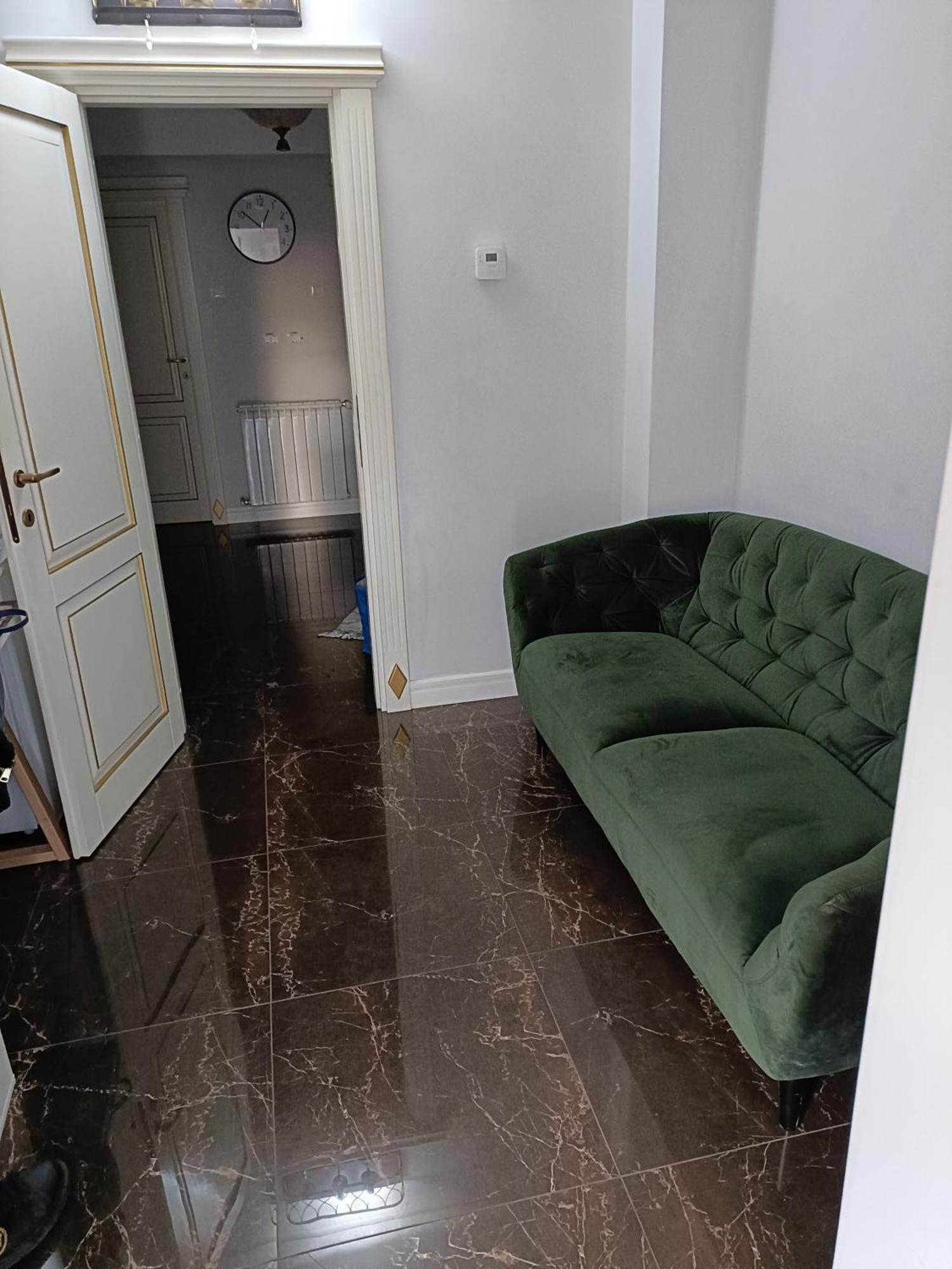 Residence Manu Targu Neamt Luaran gambar